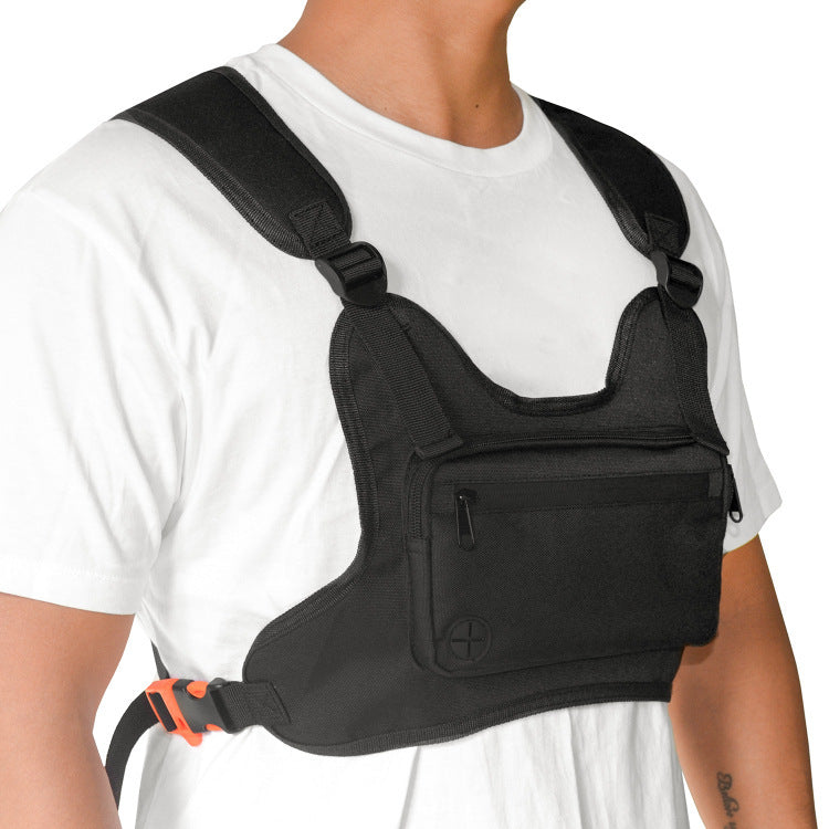 3 Essential things your running chest bag should have